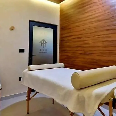 Binis * زلاتيبور